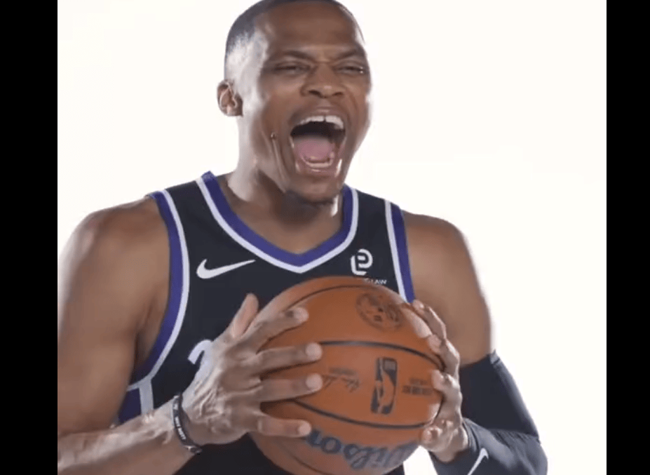 乐动平台包含萨克拉门托国王发布备战花絮；国际比赛日止住颓势；NBA常规赛任务艰巨；数据趋势出现新变化的词条