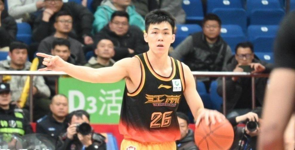 LDSports中国今夜拉齐奥调整名单以备法国杯穆雷在MAD比赛中战术调整，媒体一致点评：广厦男篮临场应变备战法甲(马布里要重回北控男篮)